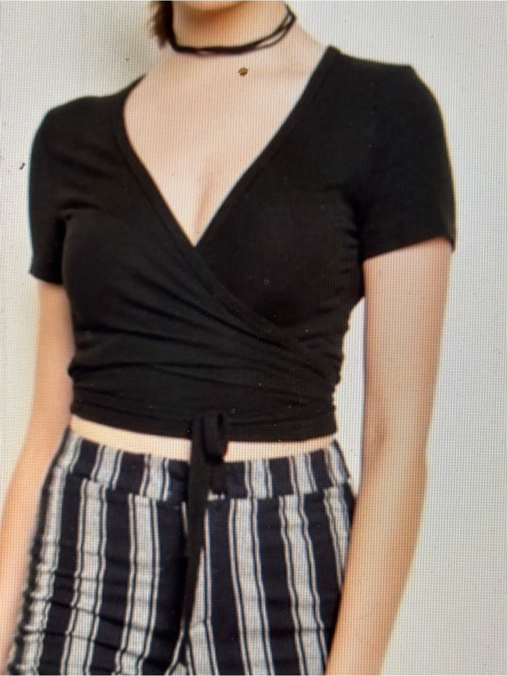 Brandy Melville Wrap Top-EUC